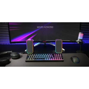 Colunas Mars Gaming MS-OM pretas numa secretária gaming, com teclado e rato